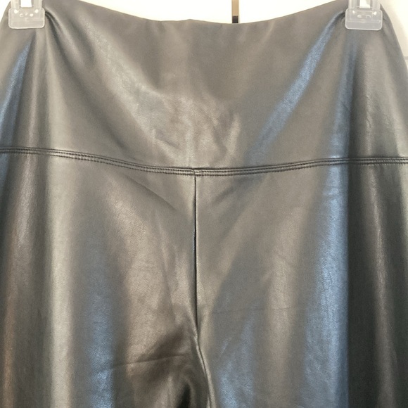 Joie Black Stretchy Leather-Look Ankle Length Pull-On Pants Size M - Picture 4 of 6